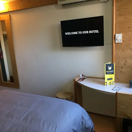 Hotel Sure By Western Annecy 3*