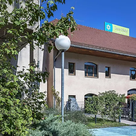 Hotel Sure By Western Annecy Cran-Gévrier