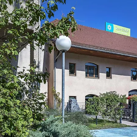 Sure By Western Annecy Hotel 3*
