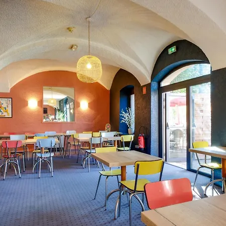 酒店 Sure By Western Annecy 3*