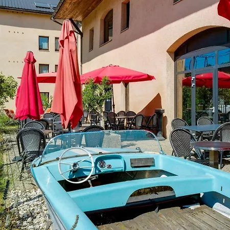 Hotel Sure By Western Annecy 3*