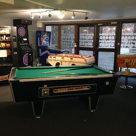 Sure By Western Annecy Szálloda Cran-Gévrier