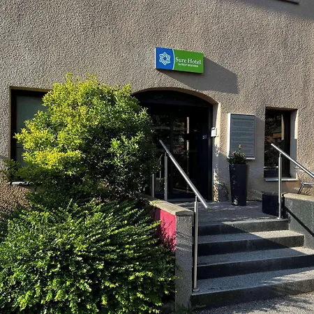 Szálloda Sure By Western Annecy 3*